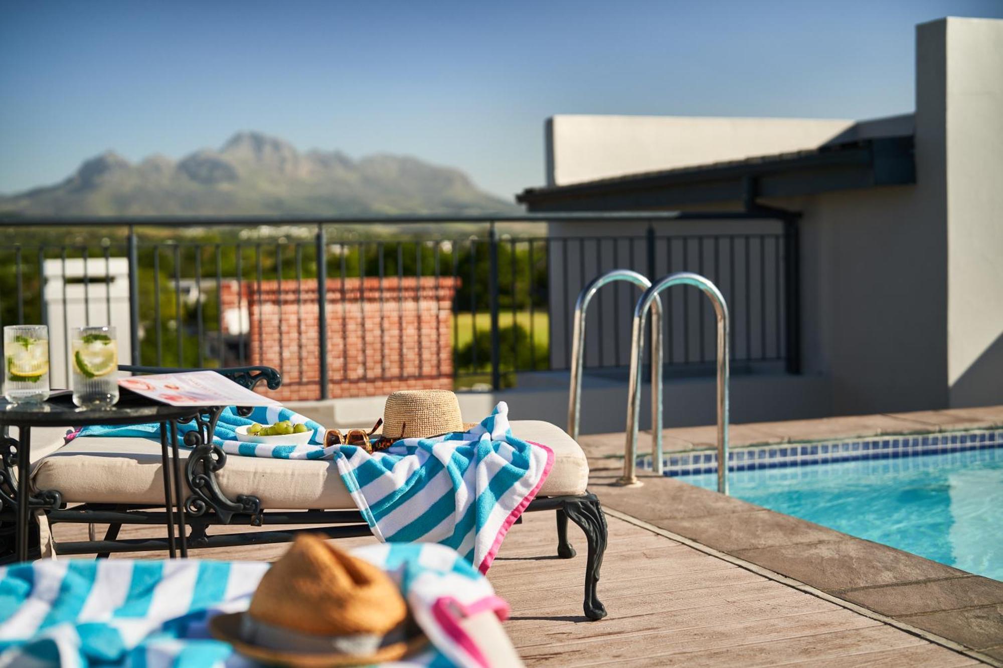 The Den Apartments By Raw Africa Collection Stellenbosch Exterior photo