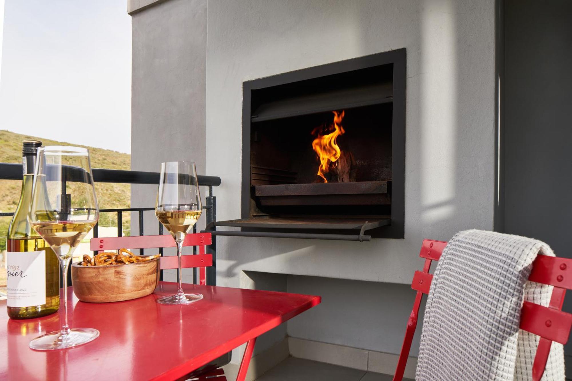 The Den Apartments By Raw Africa Collection Stellenbosch Exterior photo